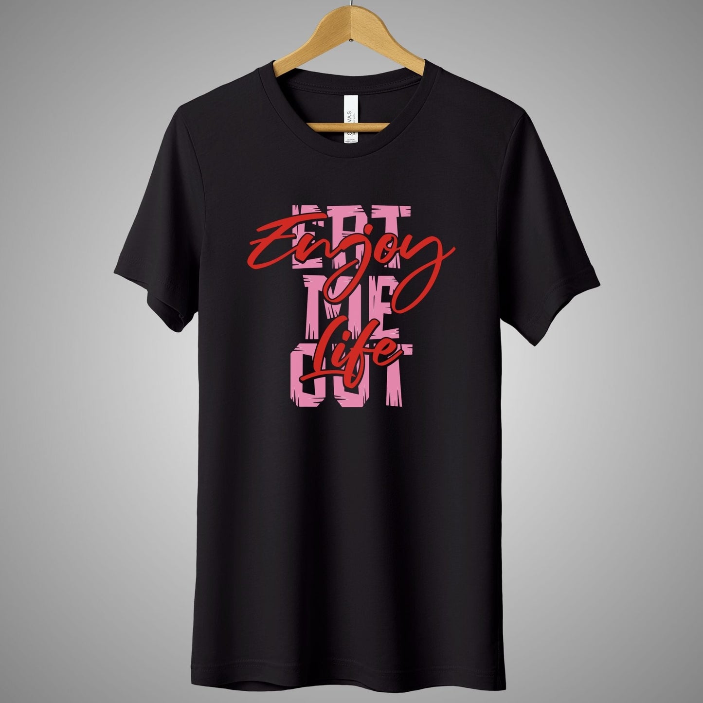 a black t - shirt with the words get to the court printed on it