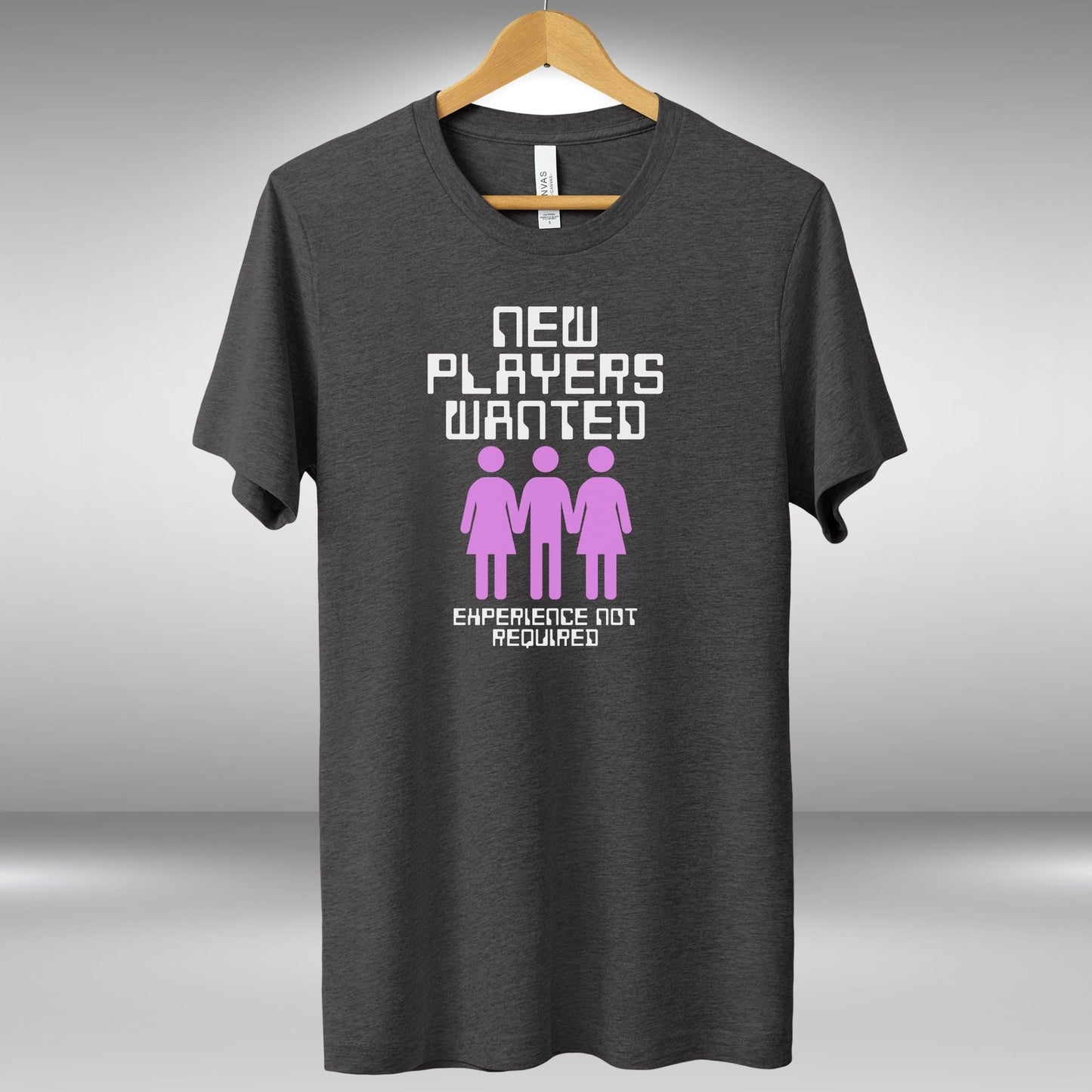 a t - shirt that says new players wanted